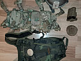  přilba MICH gentex, Chest Rig DirectAction, obal na camelbak Source, atd