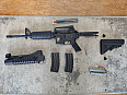 M4A1 zbraň + M203 granatomet 