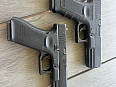 2x we glock 17