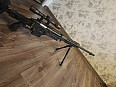 Sniper  L96 s Bipodem a optikou 