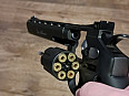 Revolver Dan Wesson 8" 2,7J CO2