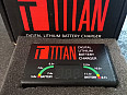Titan nabíječka