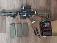 Vyskladaná Airsoft MK18 AEG + doplnky