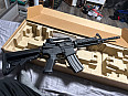M4 RIS Katana System WE – NOVÁ, pouze rozbalená (AEG)  Prodám airsoft útočnou pušku M4 RIS Katana System od WE (AEG – elektrická). Zbraň je úplně nová