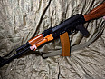 AK-74 kov/dřevo procesorovka perun 2J