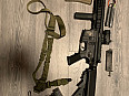 Airsoft M4 NOVESKE 9” + doplňky + Glock 17 EU RAVEN