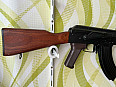 AKM EL 1.9J NA 0.32g