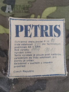 Protistřepinová vesta Petris P10