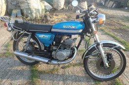 Motocykl Suzuki 125 GT