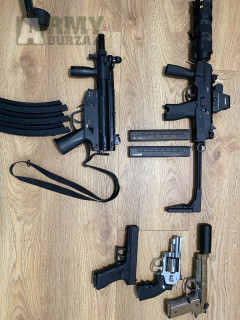 Mp9,Mp5,Berreta,Glock,revolver