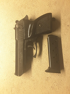 Expanzní pistole ekol p22 walther D