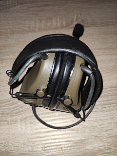 Aktivní sluchátka 3M Peltor s mikrofonem 
