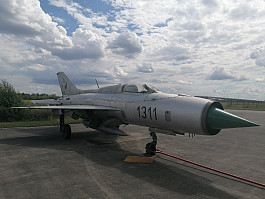 MiG-21 PF stíhačka