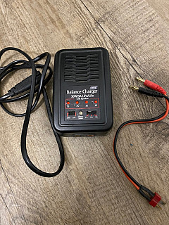 Prodám nabíječku baterií Li-Pol