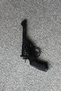 CO2 revolver Webley MkVI