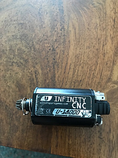 Motor krátká osa,zátěžový, Infinity U 18000