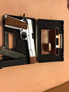 Colt 1911 / ak47 cyma