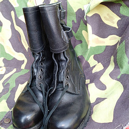 Vojenské Kanady nenosene