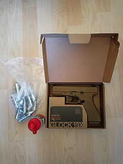 Vzduchová pistole Umarex Glock 19X BlowBack