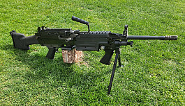 Aap 01, Classic Army M249, MARUI GLOCK CUSTOM,