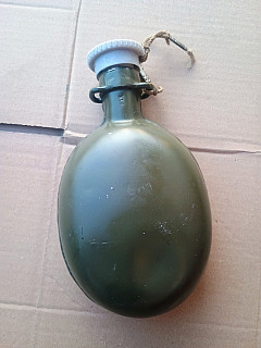 Polní láhev čutora čsla