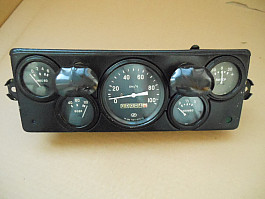 Palubni deska na UrAL 375D.