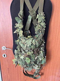 Převlečník, chestrig a kukla s kloboukem