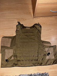 Coyote vesta+ doplňky