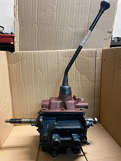 Převodovka Jeep Willys T90