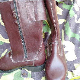 Zimní doustojnicke Kanady s kožichem na zip kožené nové 43 CSLA