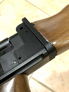 Zb26  montážní prvek pažby