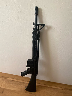 Airsoft modifikovaná M4CQB