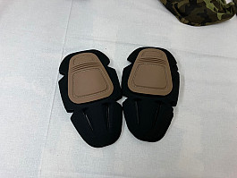 Chrániče kolen integrované