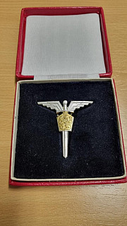 Etue krabička pro odznak CS Dělostřelecký letecký pozorovatel ZUKOV