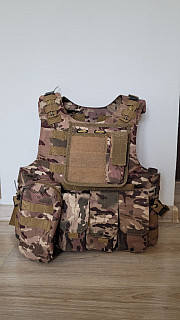 Takticka vesta