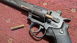 Revolver Dan Wesson 8" co2 