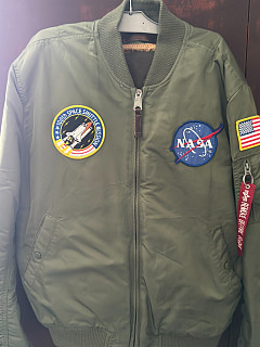  Bombr zelený Alpha Industries