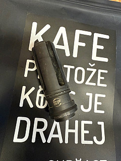 Surefire SOCOM 4-PRONG FLASH HIDER