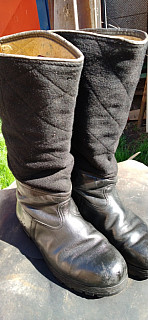 Staré vojenské filcaky pohraničník 50 leta