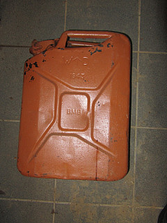 Anglický kanystr WD rok 1943