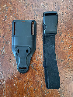 Safariland platforma a legstrap