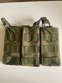 Sumky pro zásobníky na m4 A-Tac fg s vazbou molle