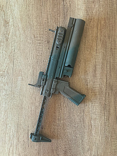 PRODÁNO AS Granátomet