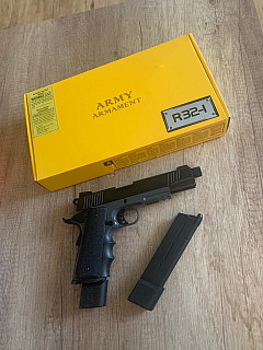 PRODÁNO GBB HiCapa R32-I