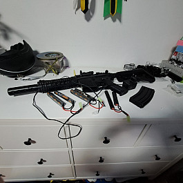 Airsoft zbraň elektrická 