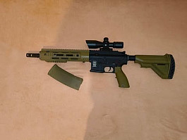 Airsoftová zbraň SA-H08 ONE + výbava