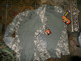 US Army Combat Shirt Massif flame resistant UBACS bojové triko pod vestu IOTV MC ACU UCP  USA