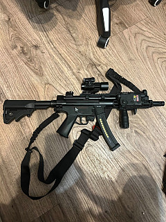 Prodám CYMA PLATINUM MP5 a Jinou výbavu