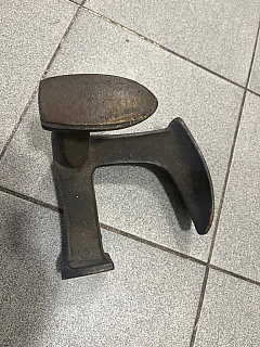 Ševcovské kopyto - oprava reenactment bot svépomocí