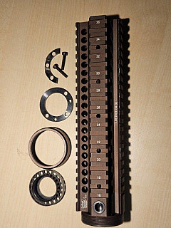 kukla, maska, předpažbí, flash hider, killflash